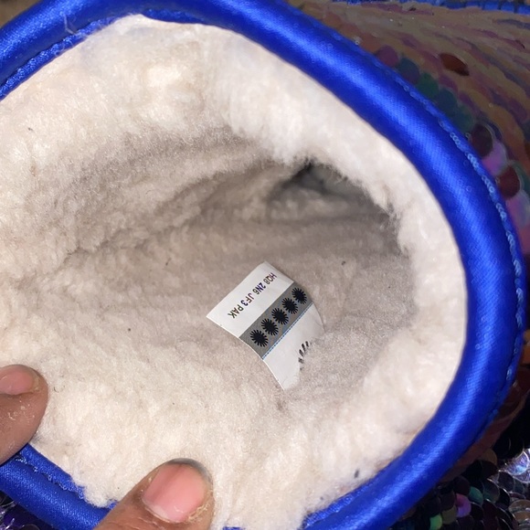 Uggs Metalic Blue Sequin Short Shearling Boots Sz 6 - Picture 12 of 15